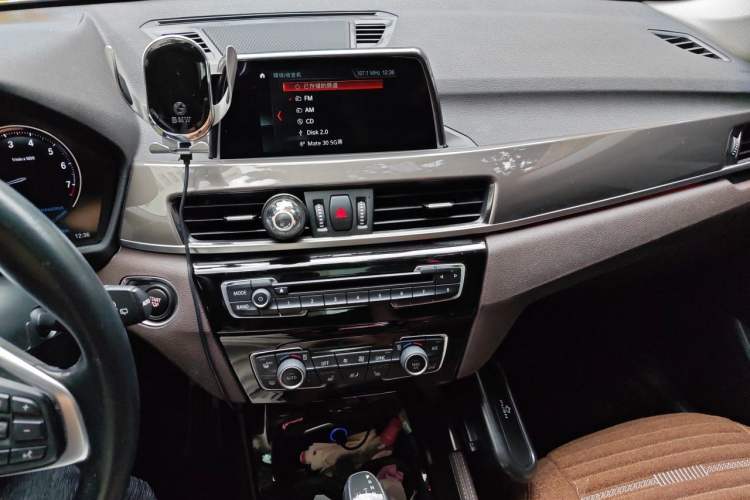 Used BMW X1 New Energy 2018 xDrive25Le Luxury Model Audio And AC Panel