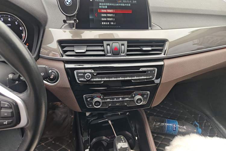 Used BMW X1 New Energy 2018 xDrive25Le Luxury Model Audio And AC Panel
