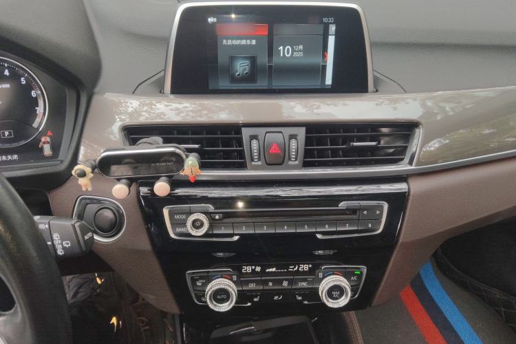 Used BMW X1 New Energy 2018 xDrive25Le Luxury Model Audio And AC Panel
