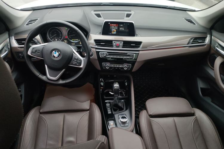 Used BMW X1 New Energy 2018 xDrive25Le Luxury Model Center Console
