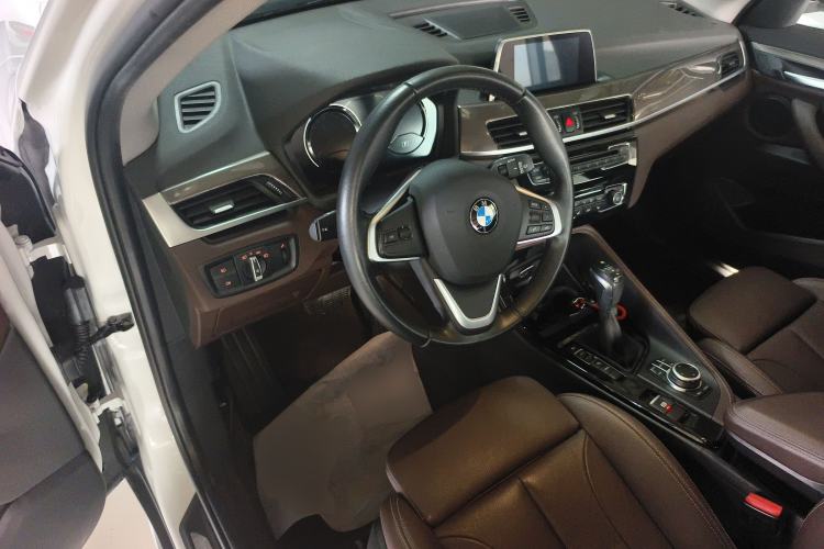 Used BMW X1 New Energy 2018 xDrive25Le Luxury Model Center Console