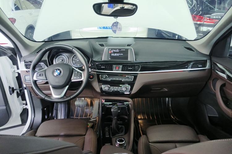 Used BMW X1 New Energy 2018 xDrive25Le Luxury Model Center Console