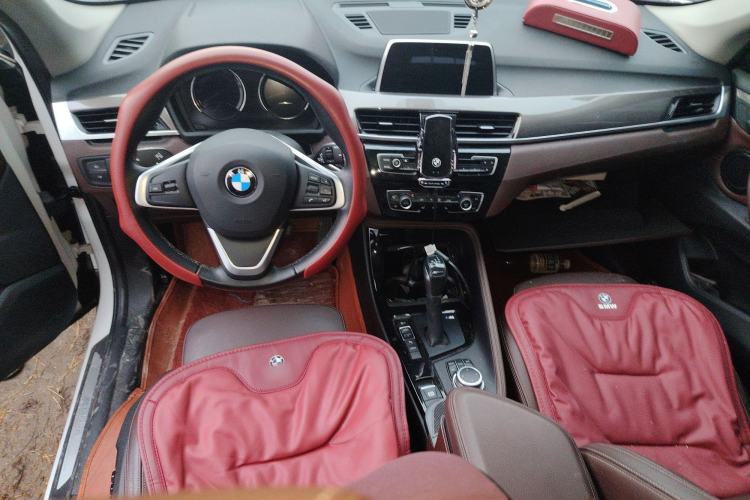 Used BMW X1 New Energy 2018 xDrive25Le Luxury Model Center Console