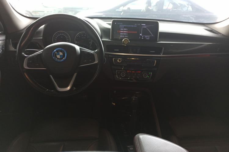 Used BMW X1 New Energy 2018 xDrive25Le Luxury Model Center Console