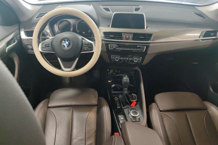 Used BMW X1 New Energy 2018 xDrive25Le Luxury Model Center Console