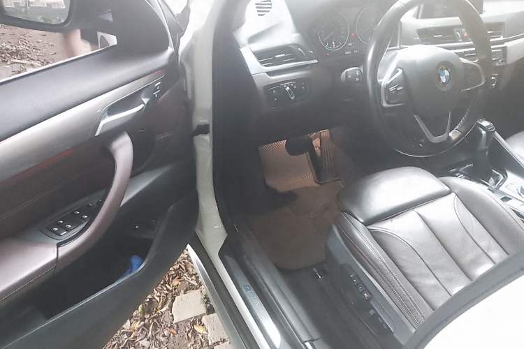Used BMW X1 New Energy 2018 xDrive25Le Luxury Model Driver Seat