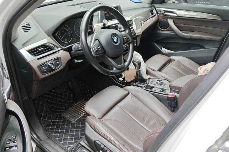 Used BMW X1 New Energy 2018 xDrive25Le Luxury Model Driver Seat