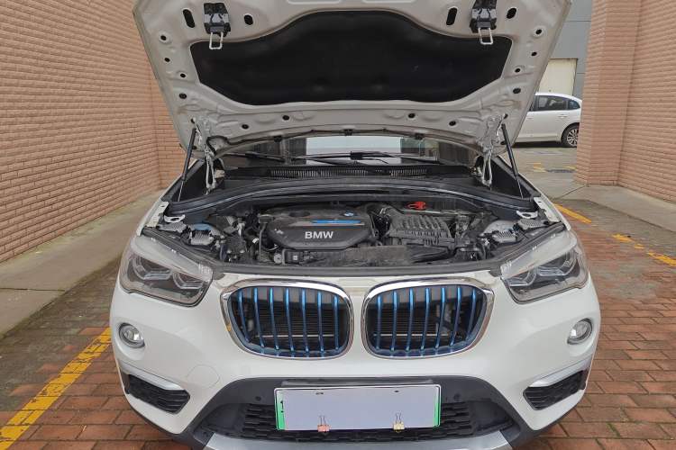 Used BMW X1 New Energy 2018 xDrive25Le Luxury Model Engine Bay