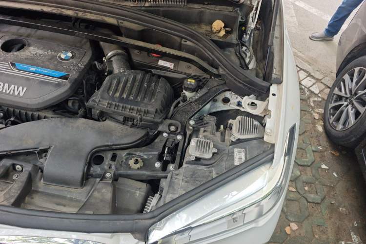 Used BMW X1 New Energy 2018 xDrive25Le Luxury Model Engine Bay Left