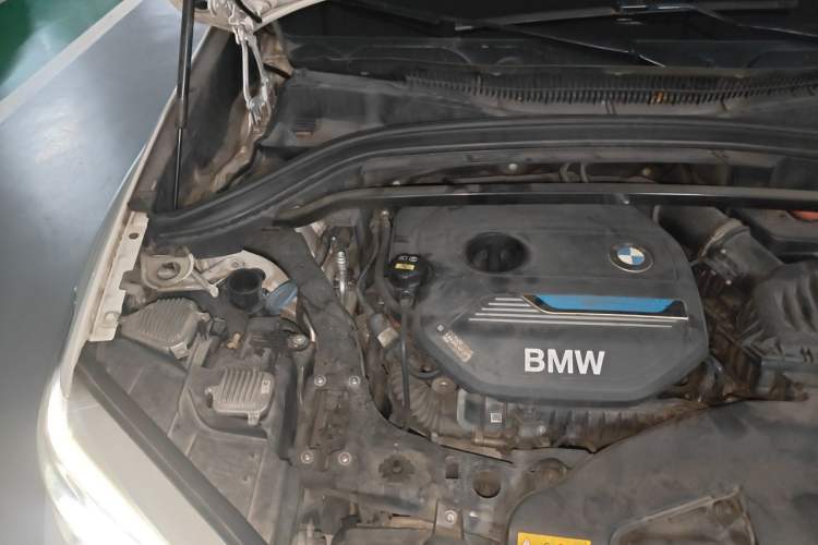 Used BMW X1 New Energy 2018 xDrive25Le Luxury Model Engine Bay Right