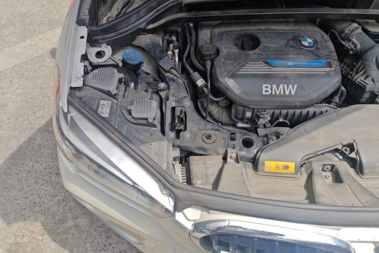 Used BMW X1 New Energy 2018 xDrive25Le Luxury Model Engine Bay Right