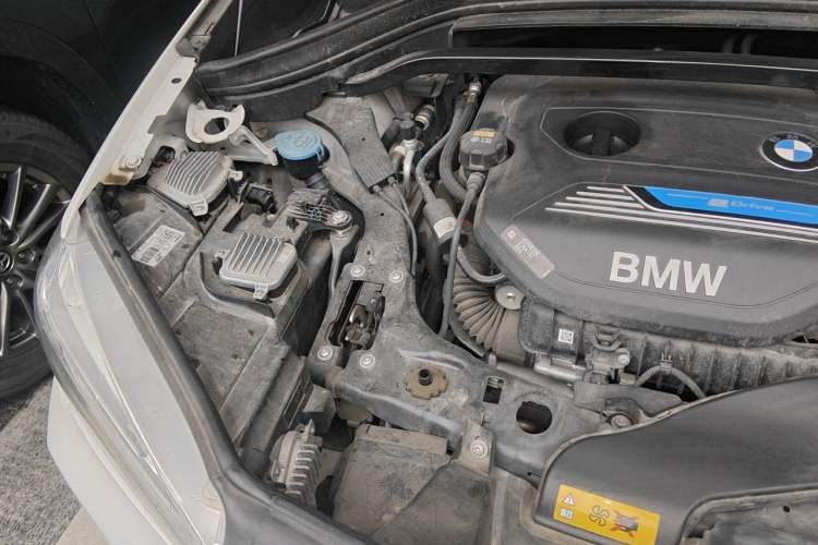 Used BMW X1 New Energy 2018 xDrive25Le Luxury Model Engine Bay Right