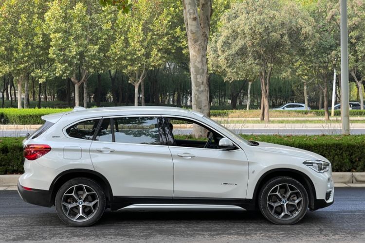 Used BMW X1 New Energy 2018 xDrive25Le Luxury Model Exterior 2