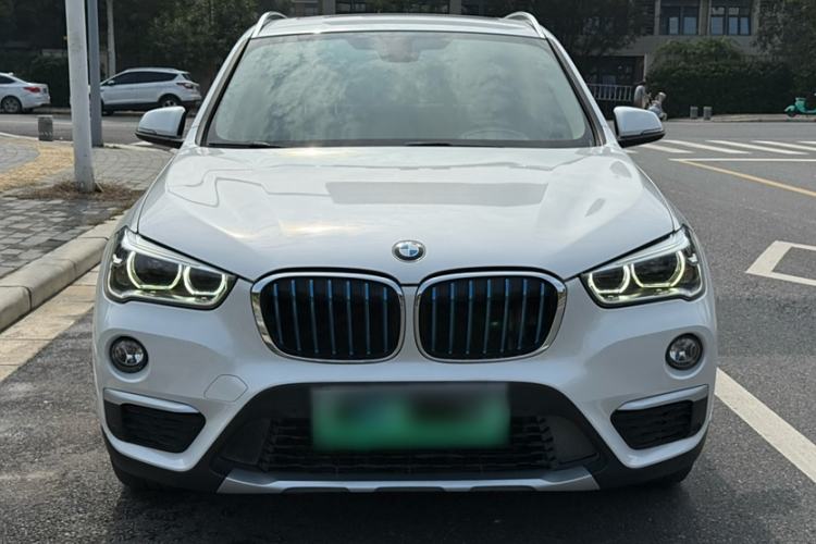 Used BMW X1 New Energy 2018 xDrive25Le Luxury Model Exterior 4