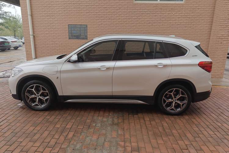 Used BMW X1 New Energy 2018 xDrive25Le Luxury Model Exterior 6