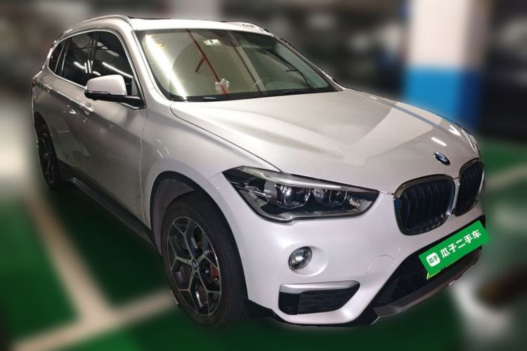 Used BMW X1 New Energy 2018 xDrive25Le Luxury Model Front Right 45 Deg
