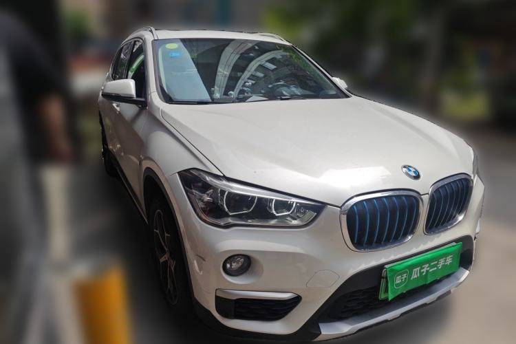 Used BMW X1 New Energy 2018 xDrive25Le Luxury Model Front Right 45 Deg