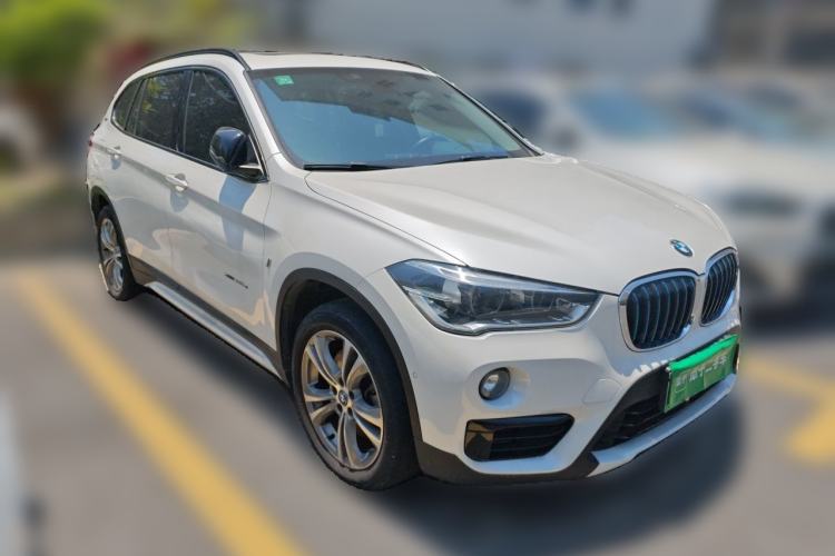 Used BMW X1 New Energy 2018 xDrive25Le Luxury Model Front Right 45 Deg