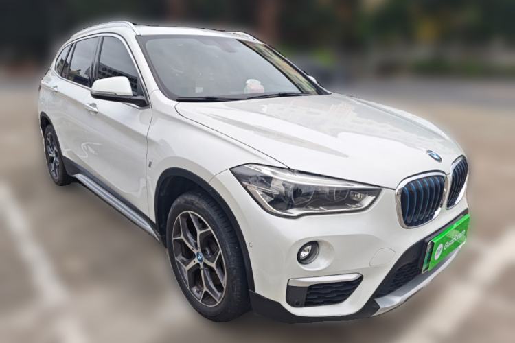 Used BMW X1 New Energy 2018 xDrive25Le Luxury Model Front Right 45 Deg