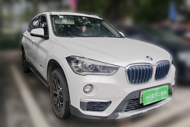 Used BMW X1 New Energy 2018 xDrive25Le Luxury Model Front Right 45 Deg