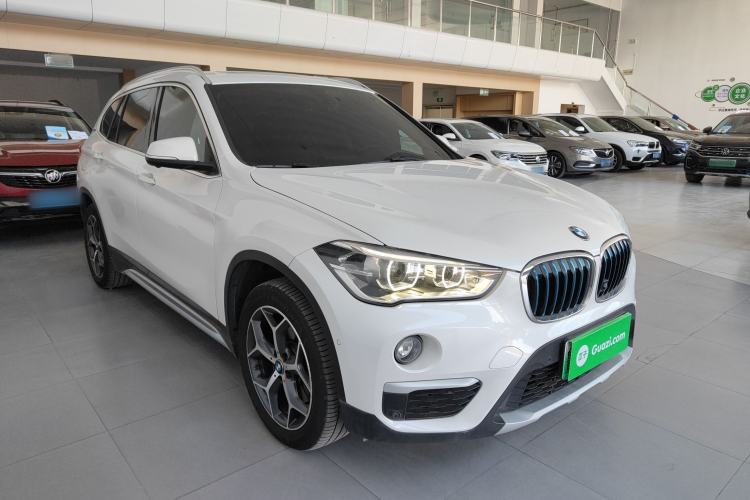Used BMW X1 New Energy 2018 xDrive25Le Luxury Model Front Right 45 Deg