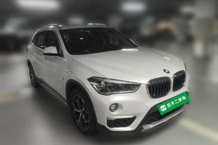 Used BMW X1 New Energy 2018 xDrive25Le Luxury Model Front Right 45 Deg