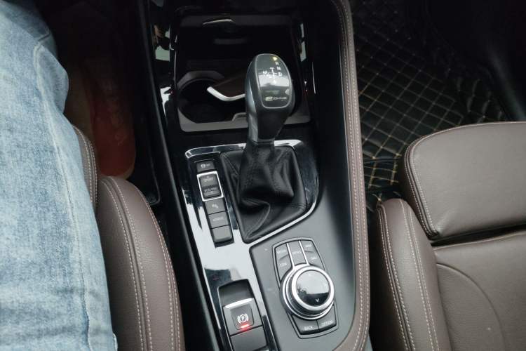 Used BMW X1 New Energy 2018 xDrive25Le Luxury Model Gear Lever