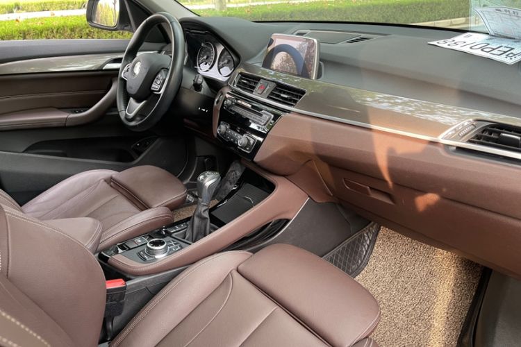Used BMW X1 New Energy 2018 xDrive25Le Luxury Model Interior 1