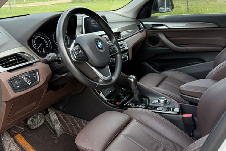 Used BMW X1 New Energy 2018 xDrive25Le Luxury Model Interior 3