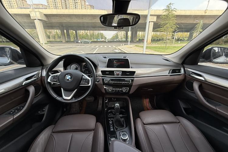 Used BMW X1 New Energy 2018 xDrive25Le Luxury Model Interior 4