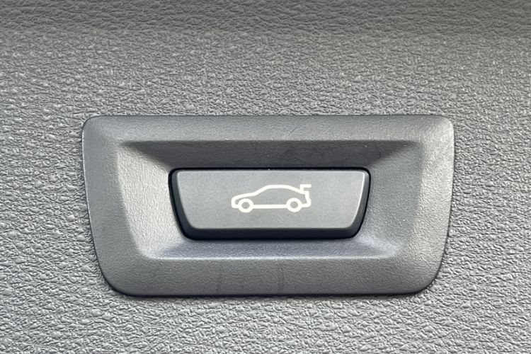Used BMW X1 New Energy 2018 xDrive25Le Luxury Model Interior 8