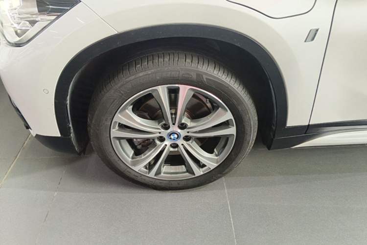 Used BMW X1 New Energy 2018 xDrive25Le Luxury Model Left Front Wheel Hub