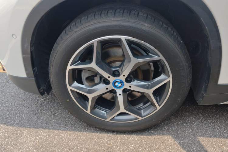 Used BMW X1 New Energy 2018 xDrive25Le Luxury Model Left Front Wheel Hub