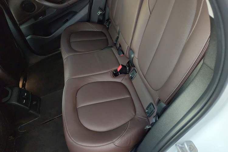 Used BMW X1 New Energy 2018 xDrive25Le Luxury Model Left Rear Seat