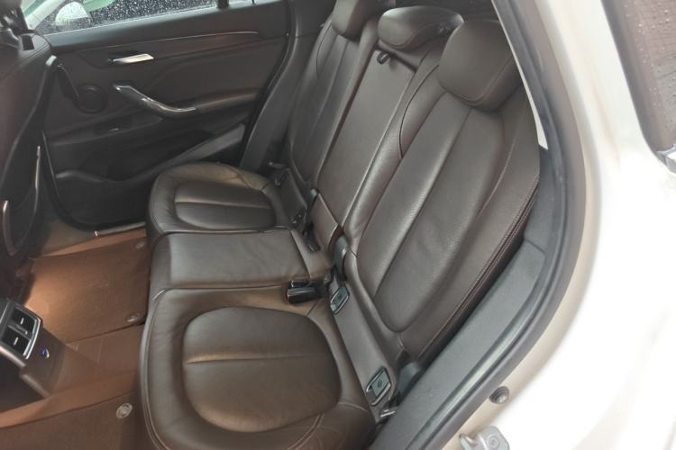 Used BMW X1 New Energy 2018 xDrive25Le Luxury Model Left Rear Seat