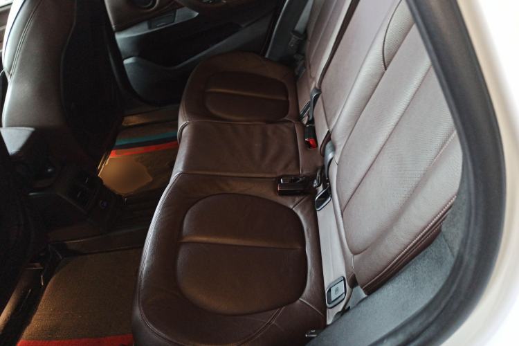 Used BMW X1 New Energy 2018 xDrive25Le Luxury Model Left Rear Seat