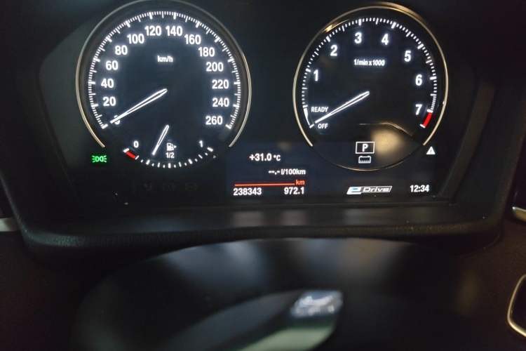Used BMW X1 New Energy 2018 xDrive25Le Luxury Model Odometer Close Up