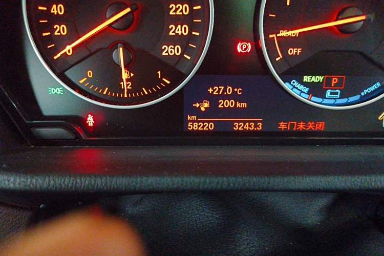 Used BMW X1 New Energy 2018 xDrive25Le Luxury Model Odometer Close Up