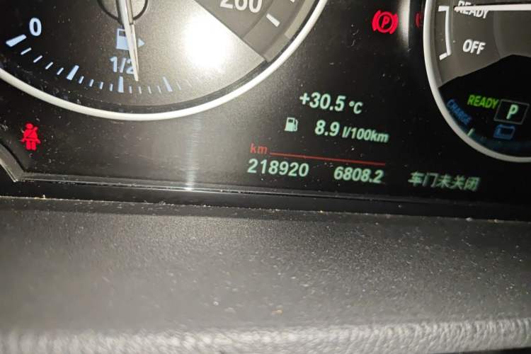 Used BMW X1 New Energy 2018 xDrive25Le Luxury Model Odometer Close Up