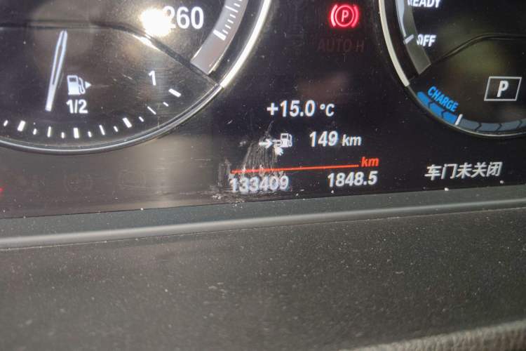 Used BMW X1 New Energy 2018 xDrive25Le Luxury Model Odometer Close Up