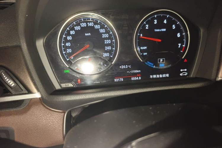 Used BMW X1 New Energy 2018 xDrive25Le Luxury Model Odometer Close Up