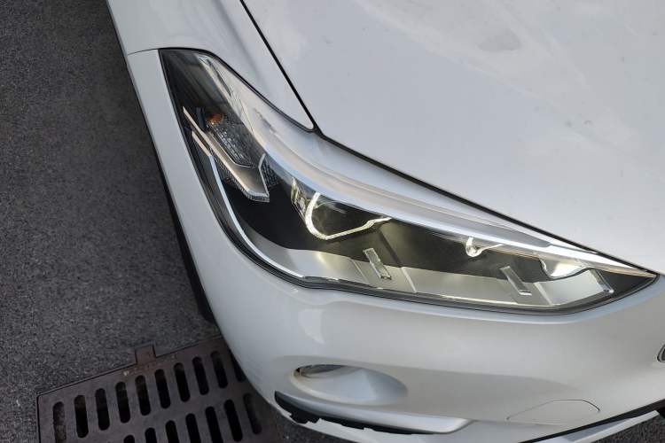 Used BMW X1 New Energy 2018 xDrive25Le Luxury Model Right Front Headlight