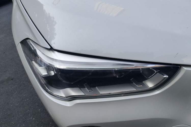 Used BMW X1 New Energy 2018 xDrive25Le Luxury Model Right Front Headlight