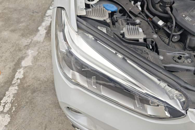 Used BMW X1 New Energy 2018 xDrive25Le Luxury Model Right Front Headlight