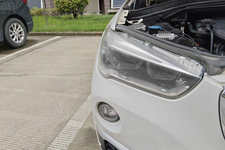 Used BMW X1 New Energy 2018 xDrive25Le Luxury Model Right Front Headlight