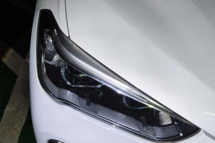 Used BMW X1 New Energy 2018 xDrive25Le Luxury Model Right Front Headlight