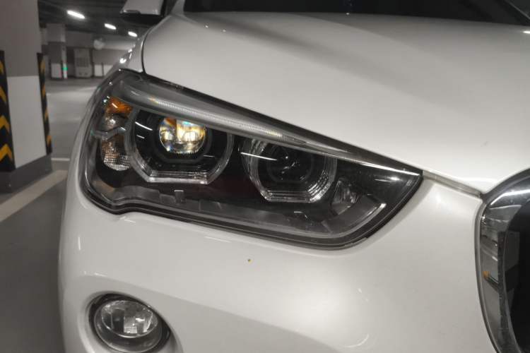 Used BMW X1 New Energy 2018 xDrive25Le Luxury Model Right Front Headlight