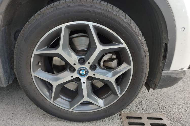 Used BMW X1 New Energy 2018 xDrive25Le Luxury Model Right Front Wheel Hub