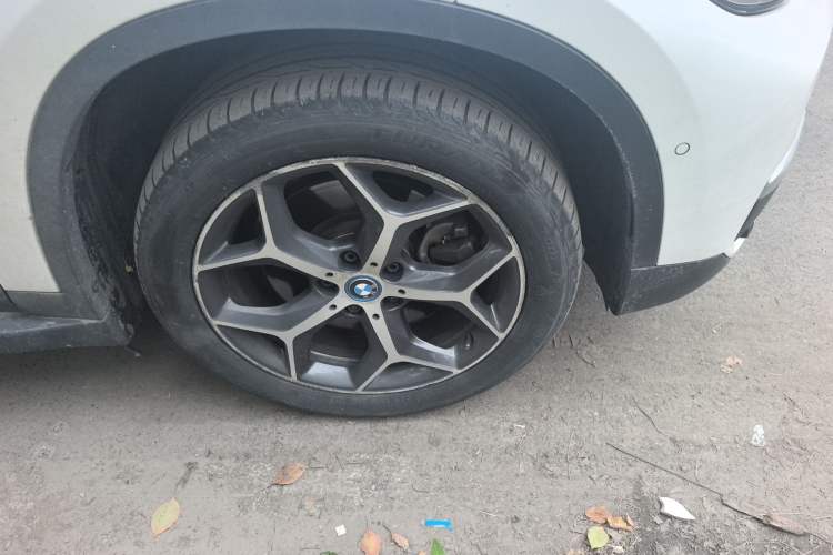 Used BMW X1 New Energy 2018 xDrive25Le Luxury Model Right Front Wheel Hub