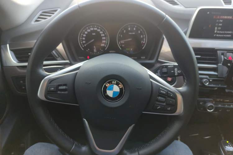 Used BMW X1 New Energy 2018 xDrive25Le Luxury Model Steering Wheel